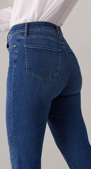 Click here to shop women's cuve shapper jeans