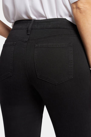 Click here to shop women's black jeans