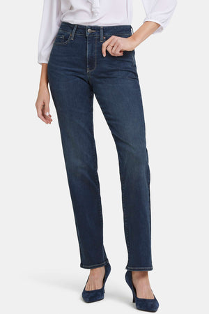 Click here to shop women's high rise jeans