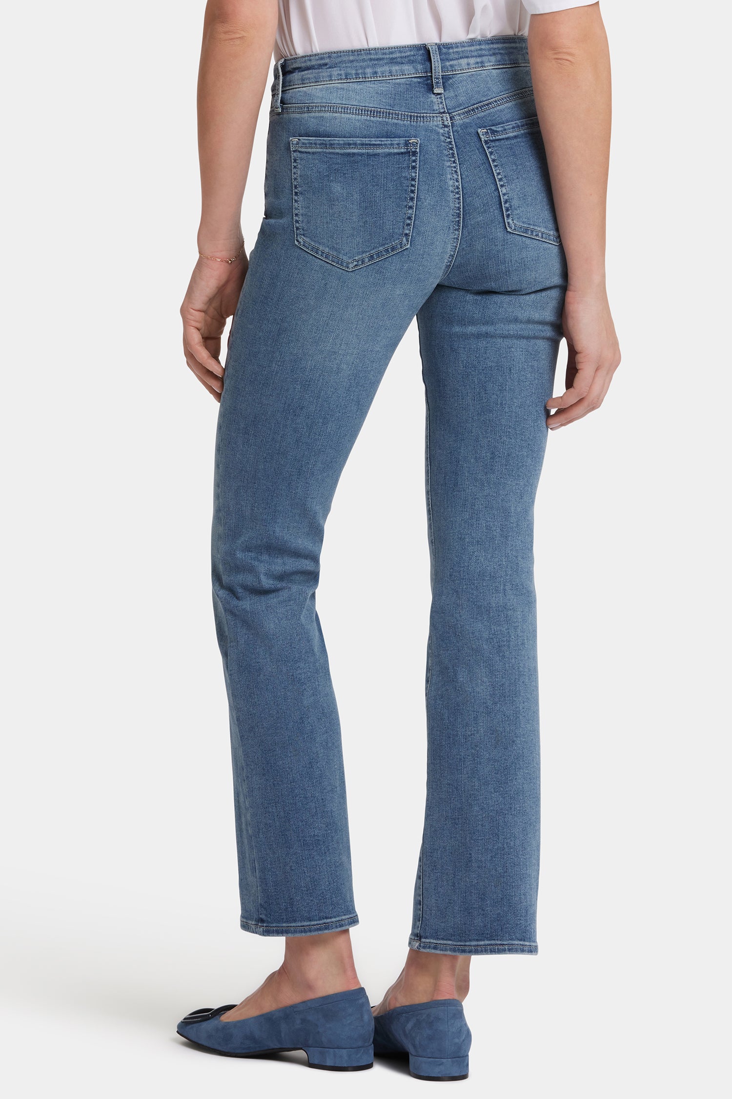 Barbara Bootcut Jeans With Short Inseam - Heyburn Wash | NYDJ