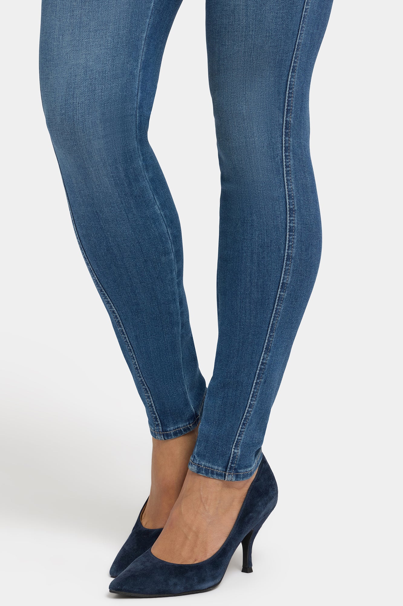 NYDJ Ami Skinny Jeans In Sure Stretch® Denim With High Rise And Contoured Seams - Lake Notre-Dame
