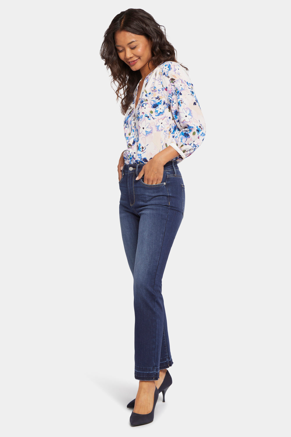 Marilyn Straight Ankle Jeans In Sure Stretch Denim With High Rise And Released Hems Wonderland Blue NYDJ