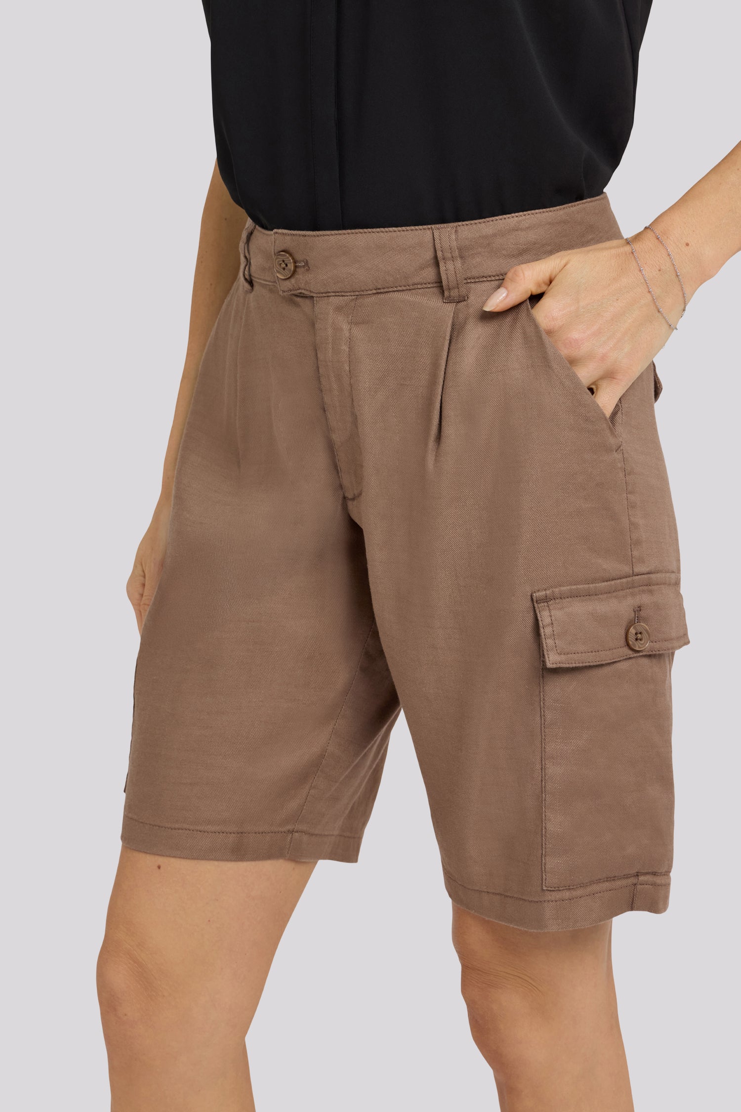 Cargo Bermuda Shorts With High Rise In Stretch Linen - Toasted