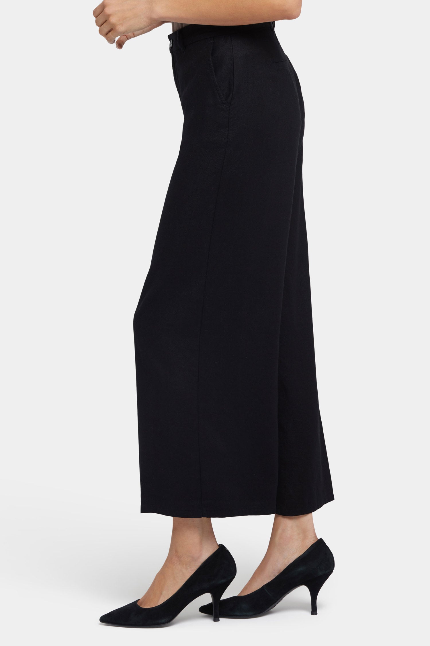【THE MOZZ】Salt Pintuck Slacks Pintuck Maxi Trousers – Estudio Niksen