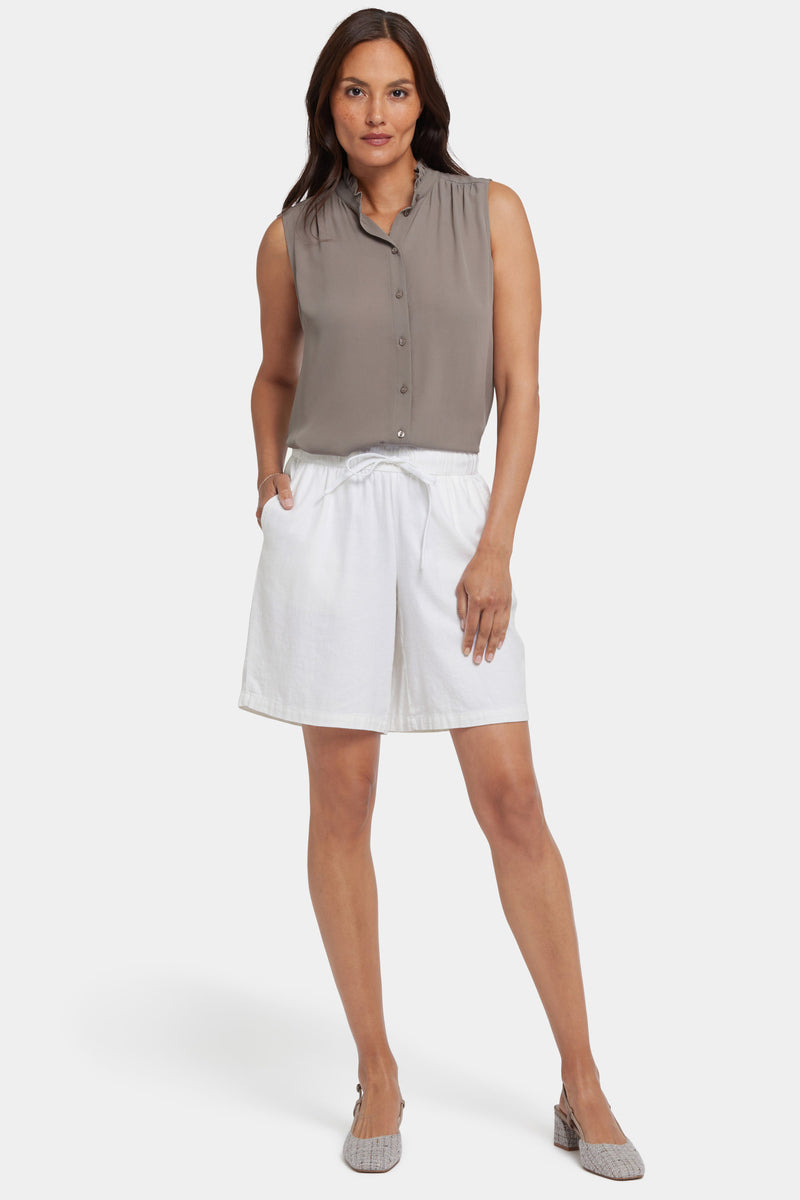 NYDJ Breezy Bermuda Shorts In Stretch Linen - White