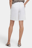 NYDJ Breezy Bermuda Shorts In Stretch Linen - White