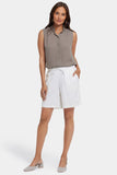 NYDJ Breezy Bermuda Shorts In Stretch Linen - White