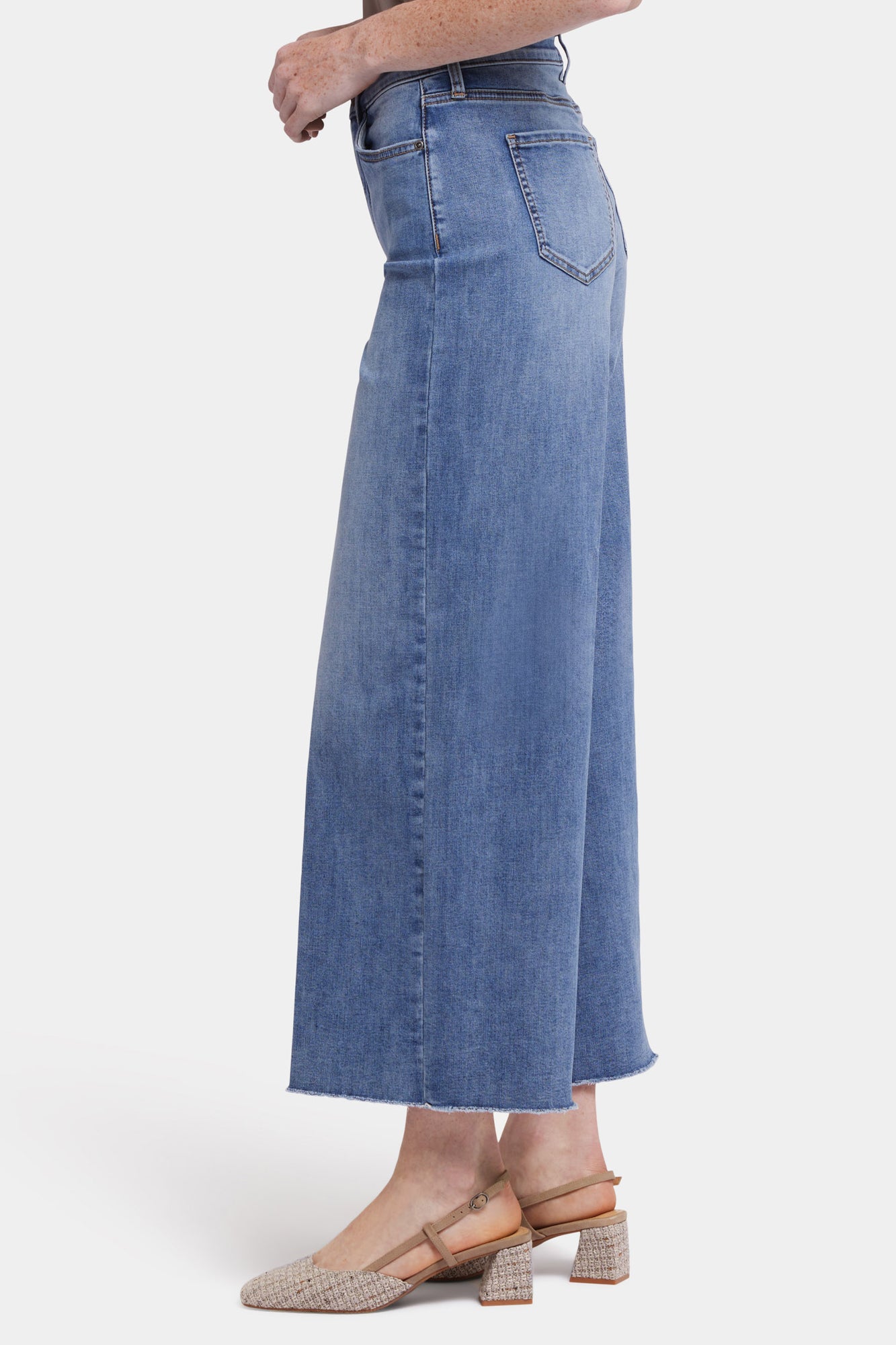 NYDJ Brodi Wide Leg Ankle Jeans In Cool Embrace® Denim With High Rise And Frayed Hems - Barcelona Breeze