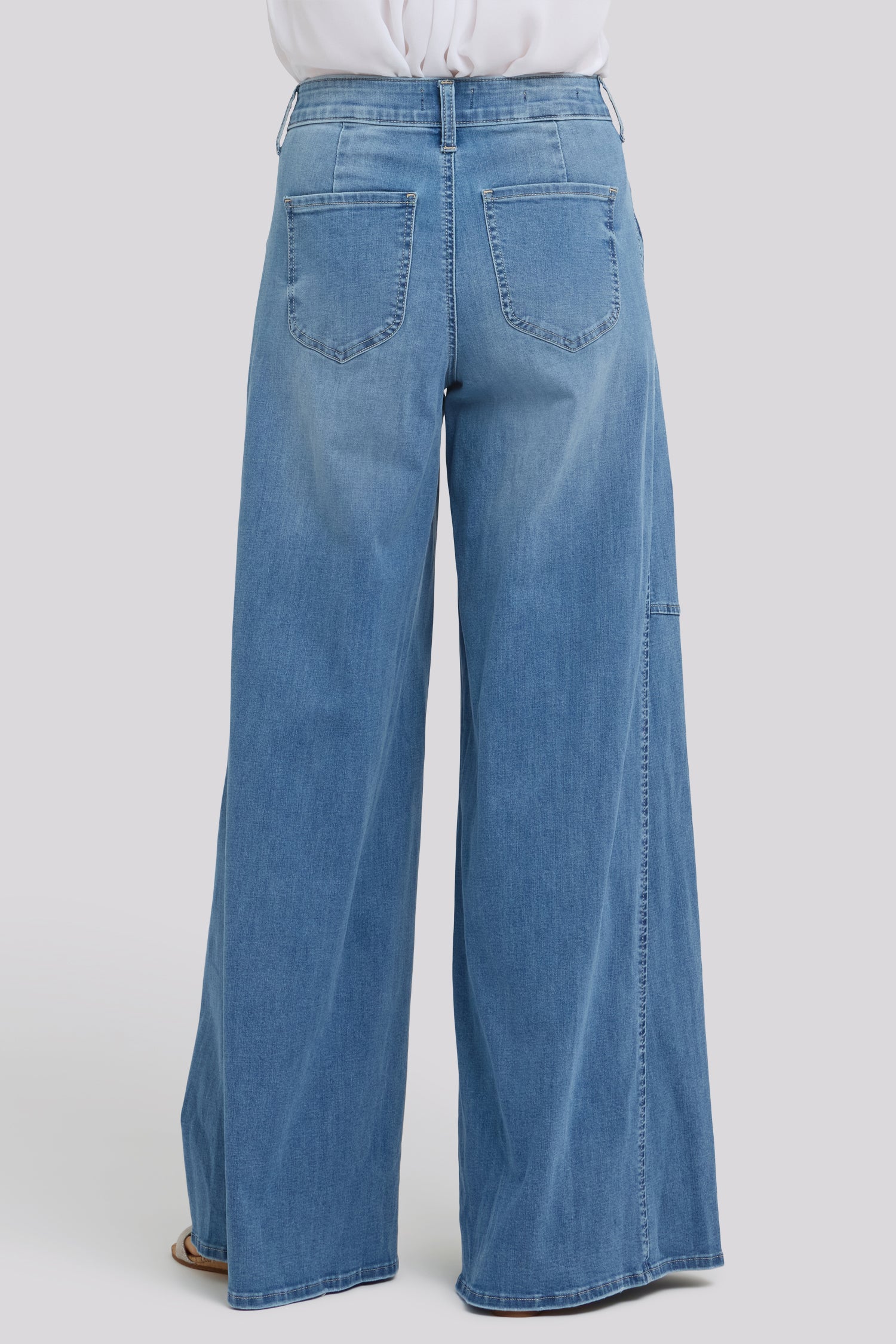 Nova Super Wide Leg Jeans In Cool Embrace® Denim With Side Gussets