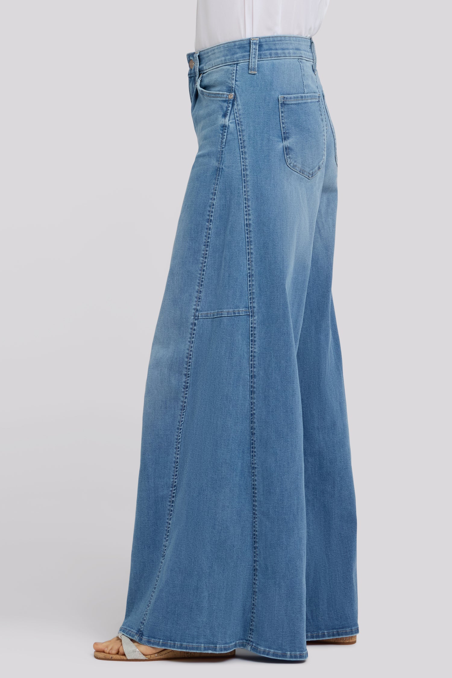 パンツ Wide leg denim Nova Super Wide Leg Jeans In Cool Embrace® Denim With Side Gussets