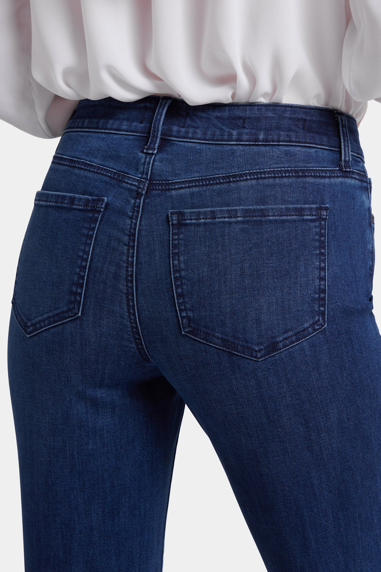 Marilyn Straight Ankle Jeans In Cool Embrace® Denim - Ibiza Blues