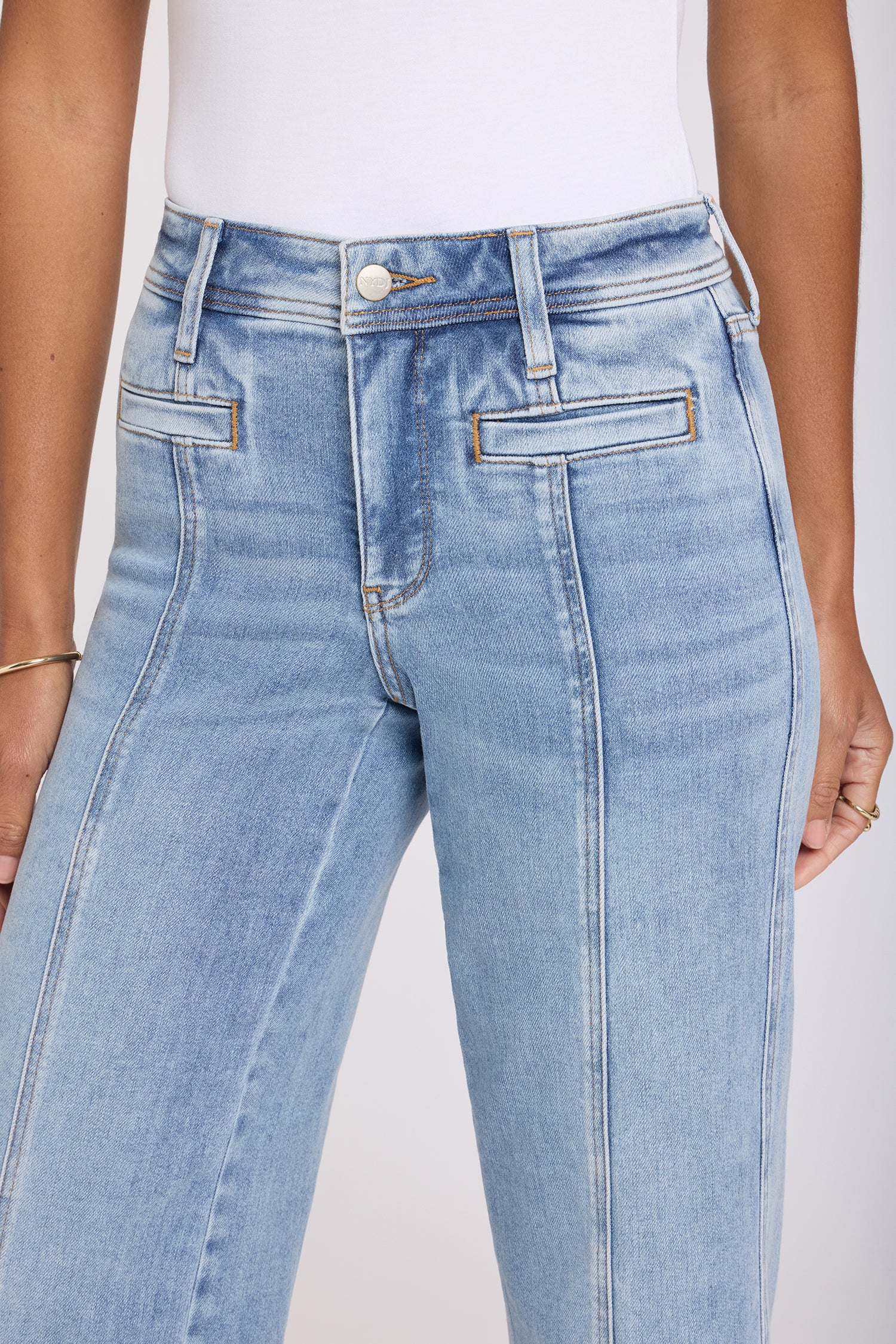 バッグ JESSA MAE ALFECHE   JEANS Embroidered flared jeans Blue For Women | Maje
