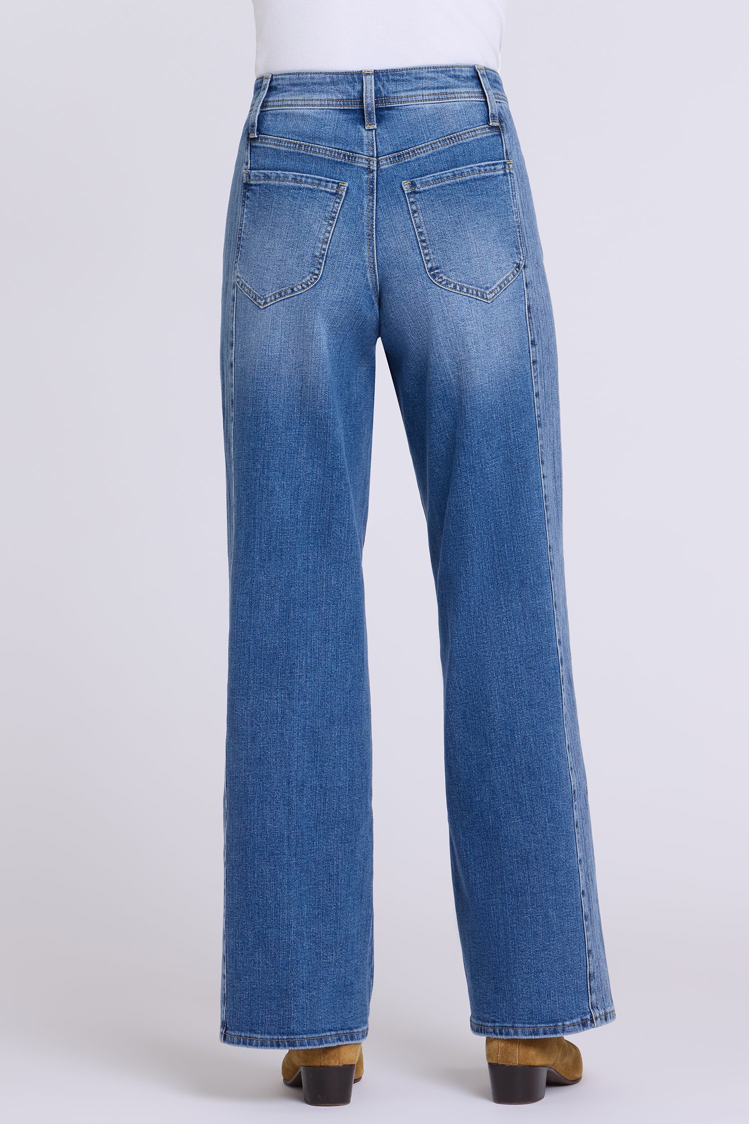 Teresa Wide Leg Jeans With High Rise And Striped Side Panels