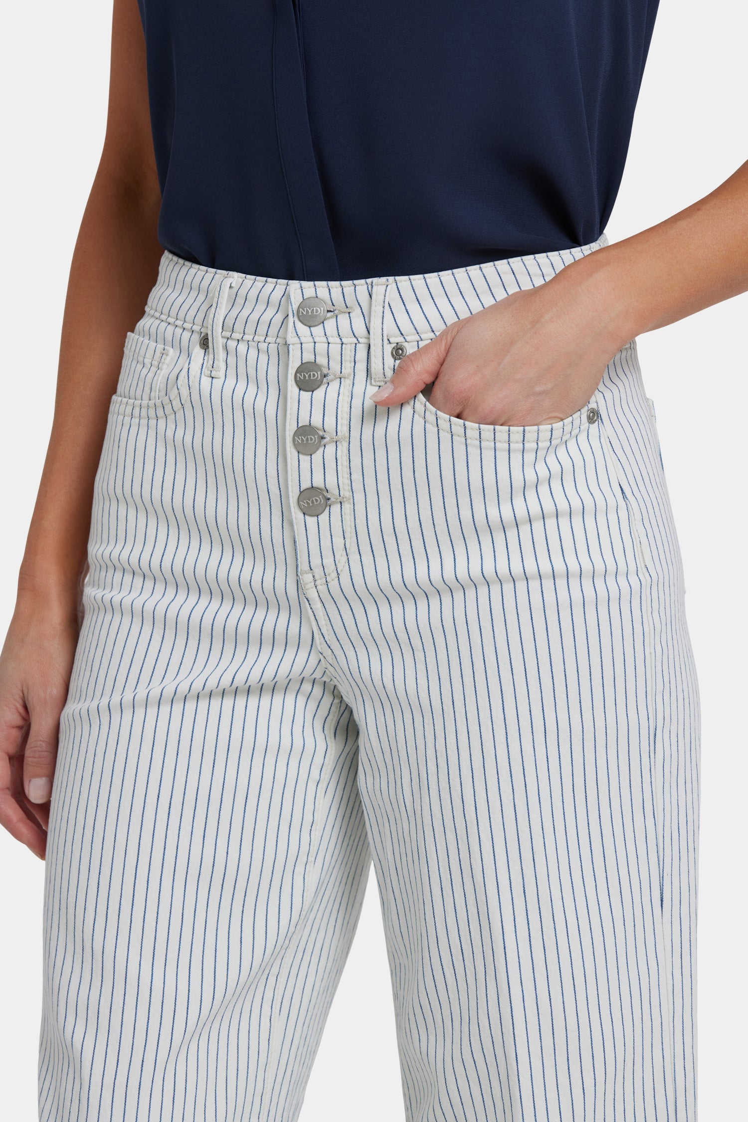 Teresa Wide Leg Ankle Jeans With High Rise And Exposed Button Fly