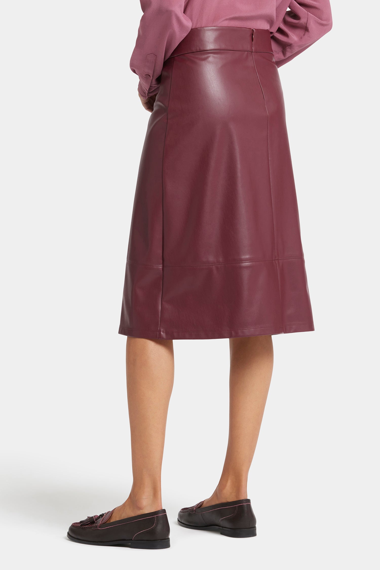 NYDJ Women's Faux Leather A-Line Skirt - Tavern - Size 8 NYDJ Women's Faux Leather A-Line Skirt - Tavern - Size 8