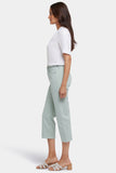 NYDJ Joni Relaxed Capri Jeans With High Rise - Tomatillo
