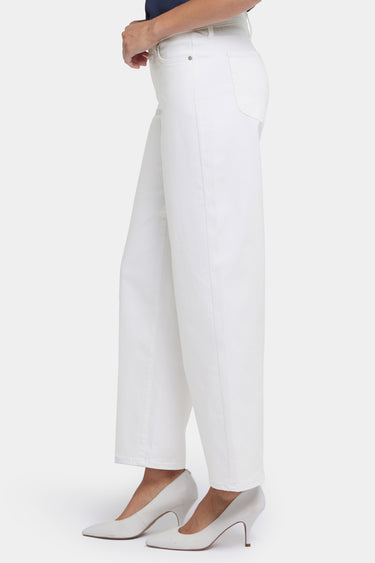 NYDJ Jemma Barrel Jeans With High Rise - Optic White