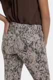 NYDJ Marilyn Straight Ankle Jeans In Python Print Denim - Desert Python