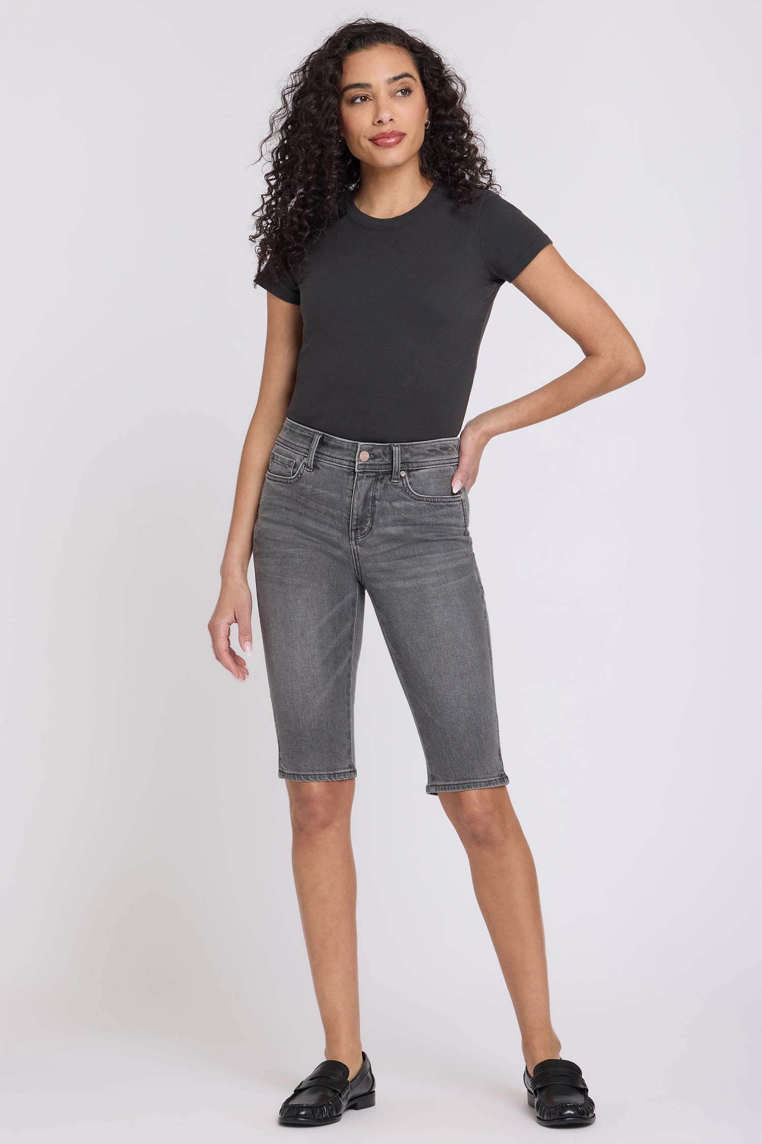 Sophie Bike Capri Jeans With Outseam Stitching And Side Slits
