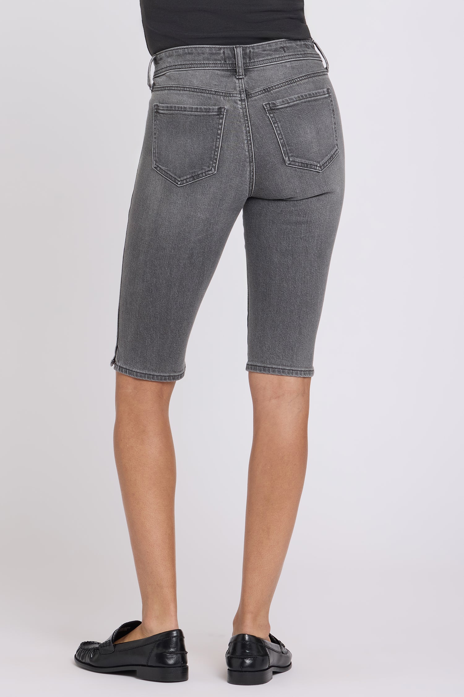 Sophie Bike Capri Jeans With Outseam Stitching And Side Slits