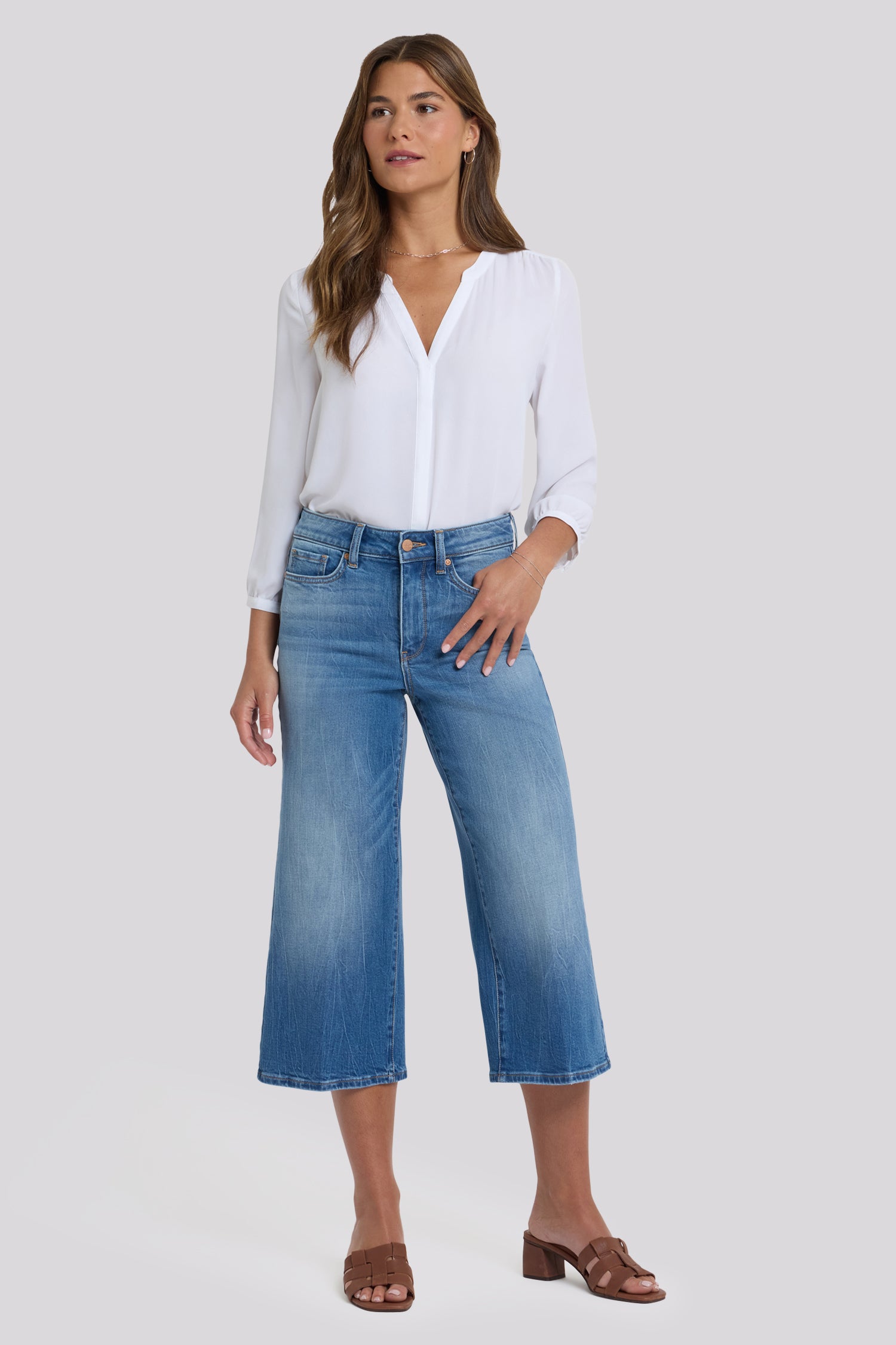 Brigitte Wide Leg Capri Jeans With High Rise And Floral Pocket