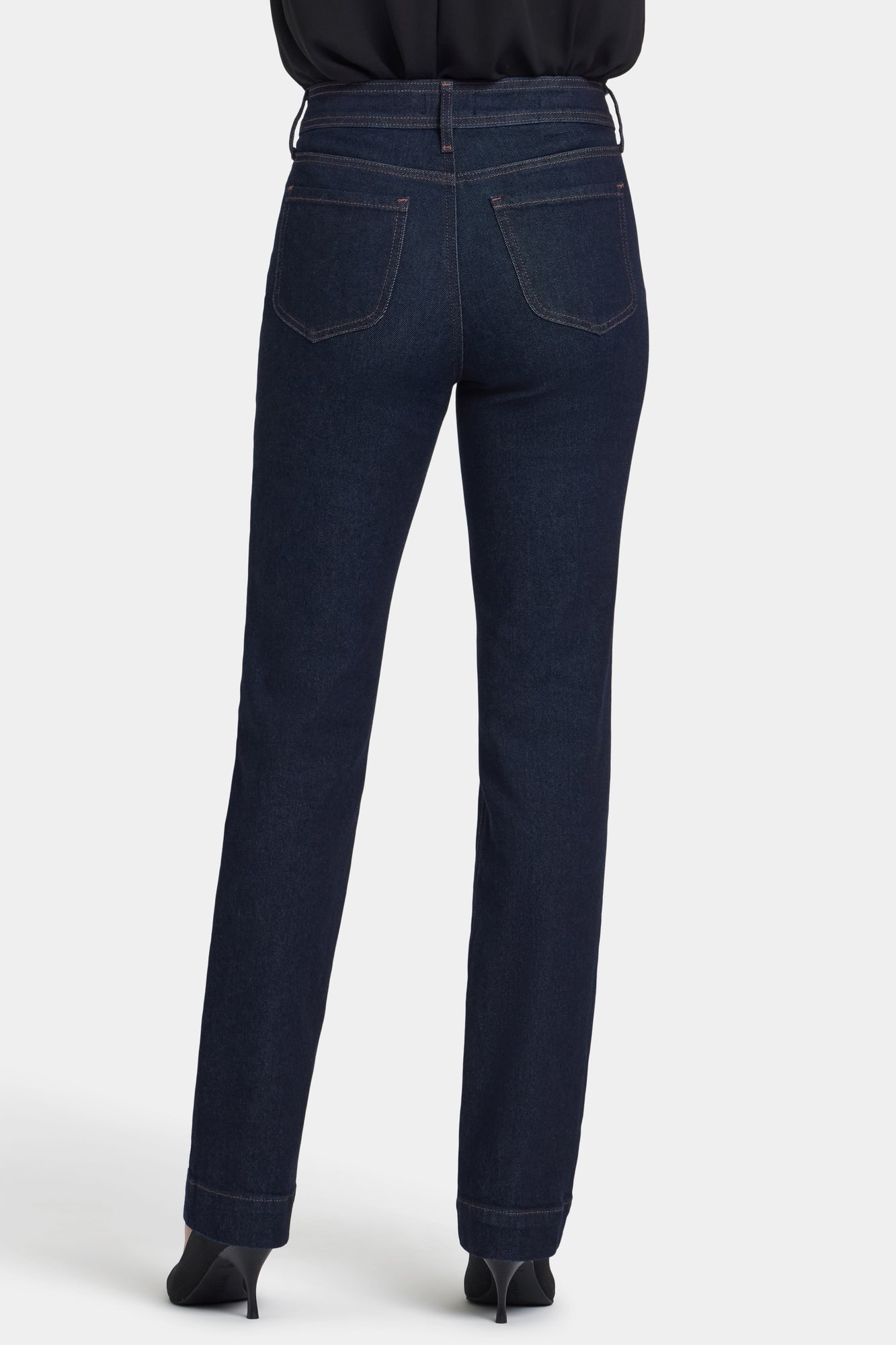 NYDJ Marilyn Straight Jeans With High Rise, Gold Chains And 31