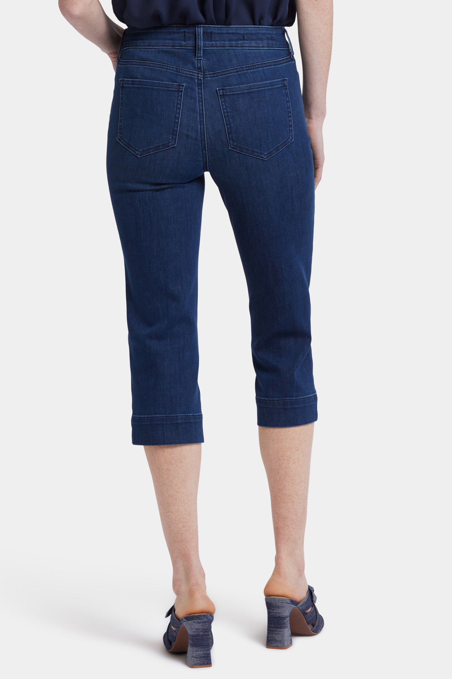 Marilyn Straight Crop Jeans With Double-Button Waistband And