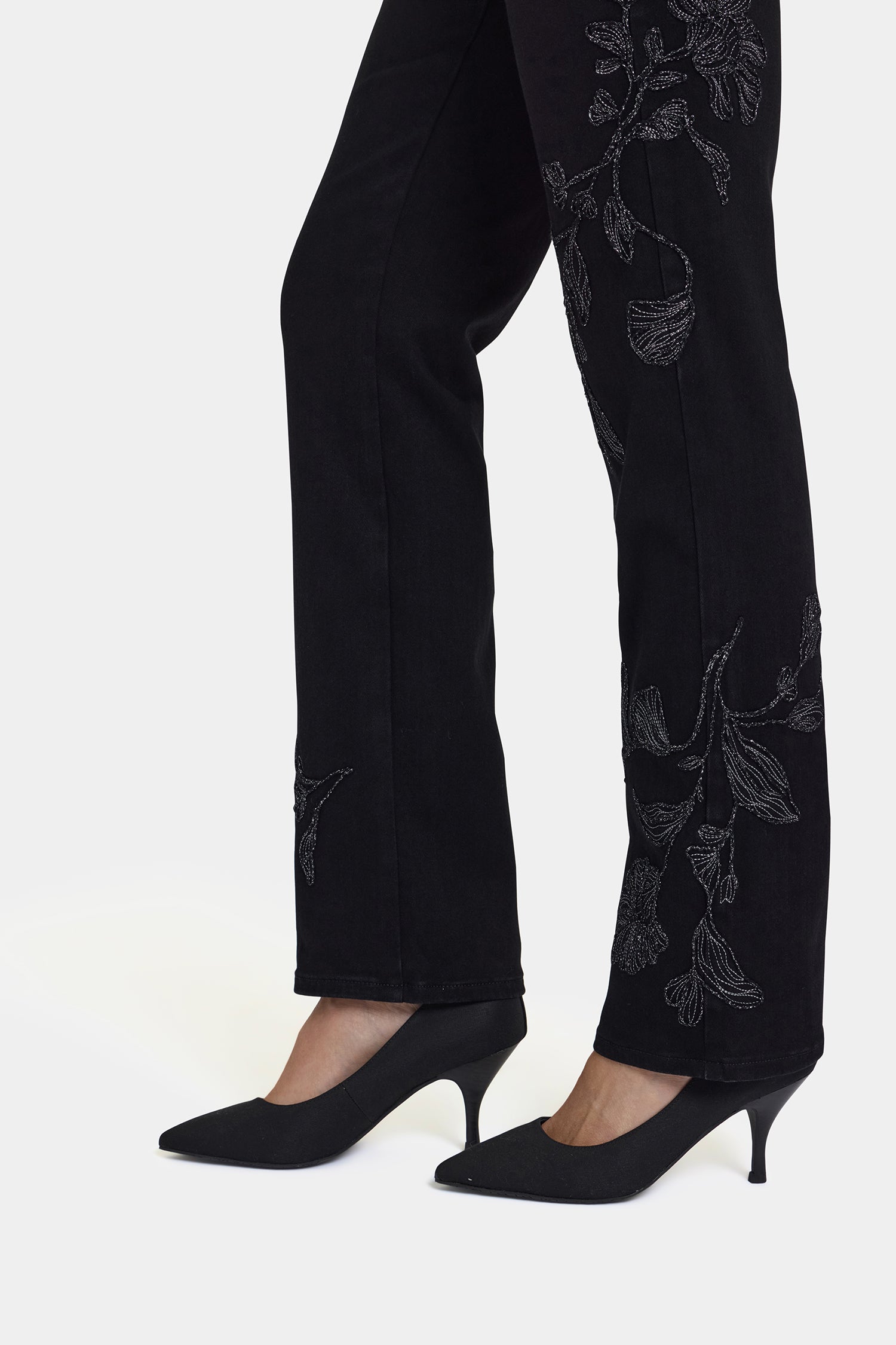 Marilyn Straight Jeans With Embroidery - Black Rinse Black | NYDJ