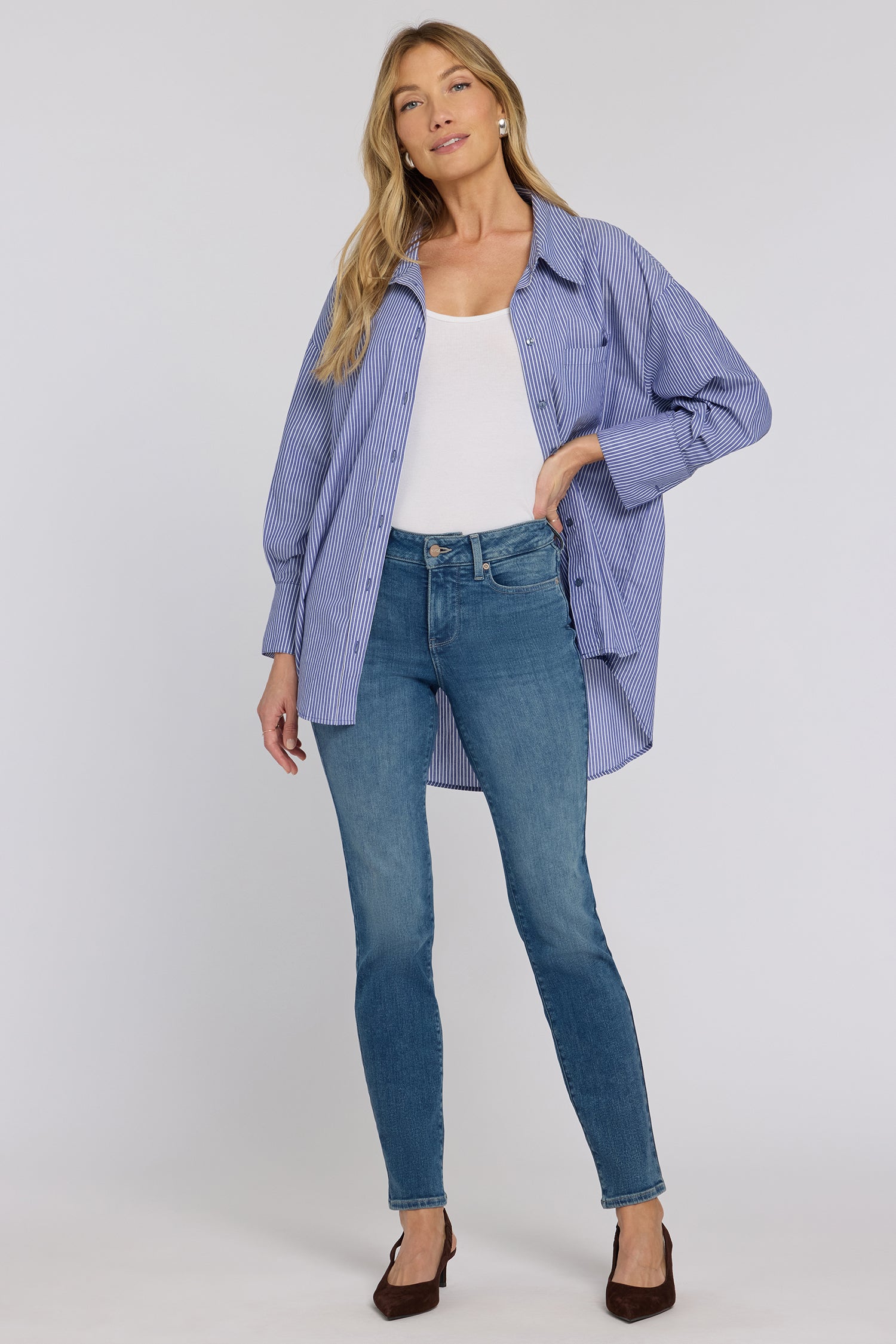 Sheri Slim Straight Jeans In Re-New™ Denim With Criss-Cross Belt