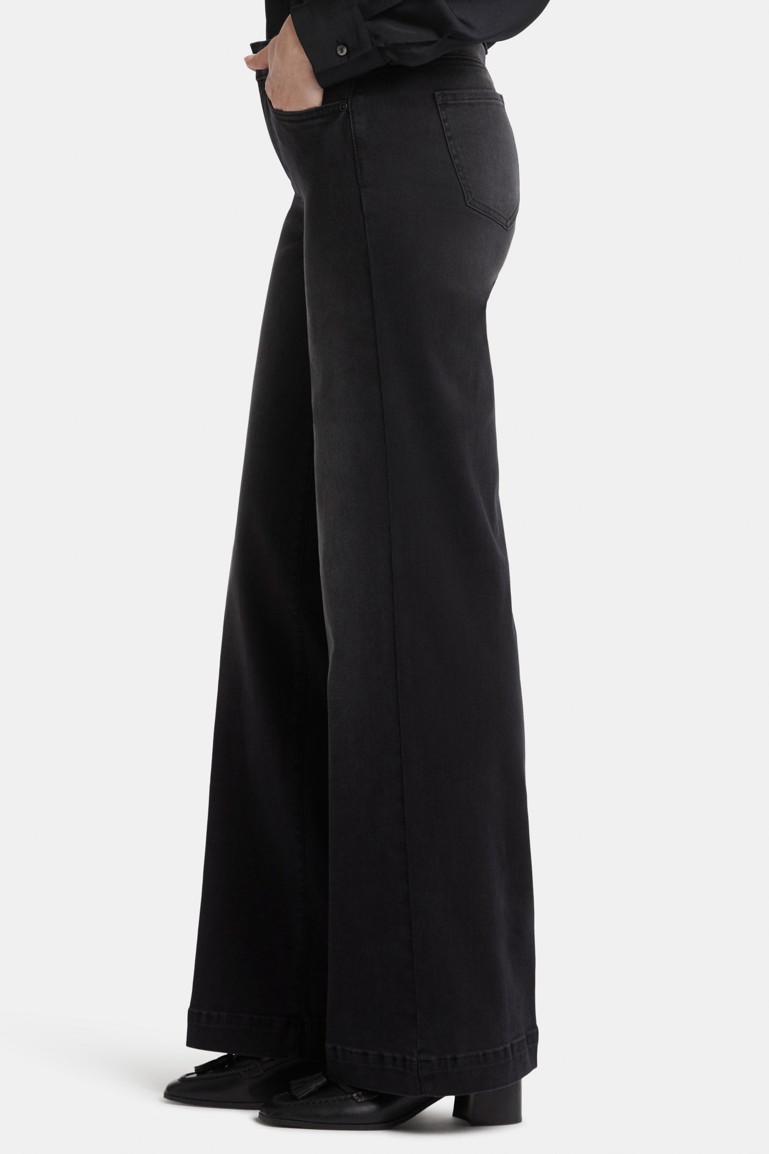 Teresa Wide Leg Jeans With 1 1/2