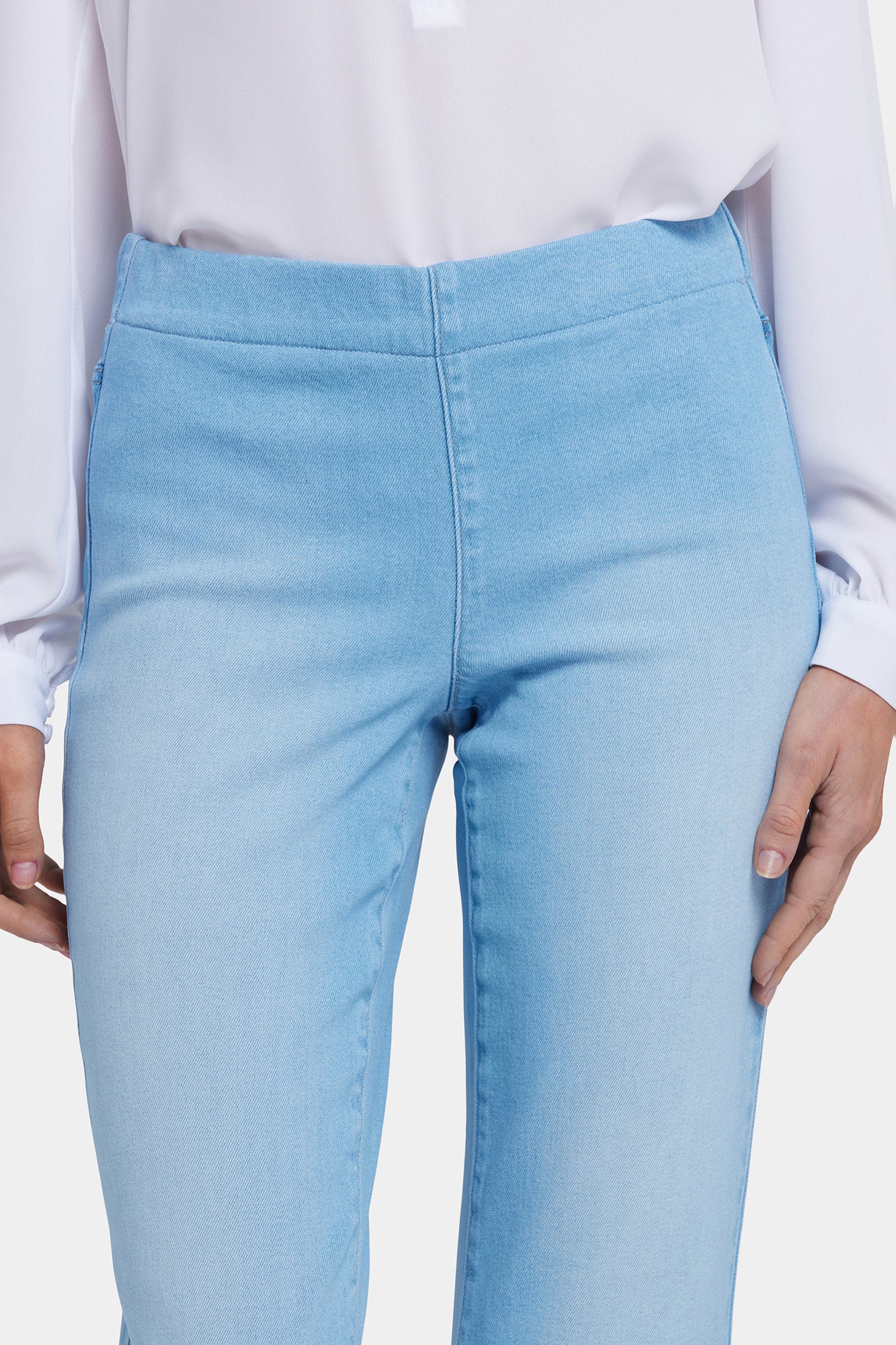 NYDJ Bailey Relaxed Straight Ankle Pull-On Jeans In Soft-Contour Denim™ - Canary Beach
