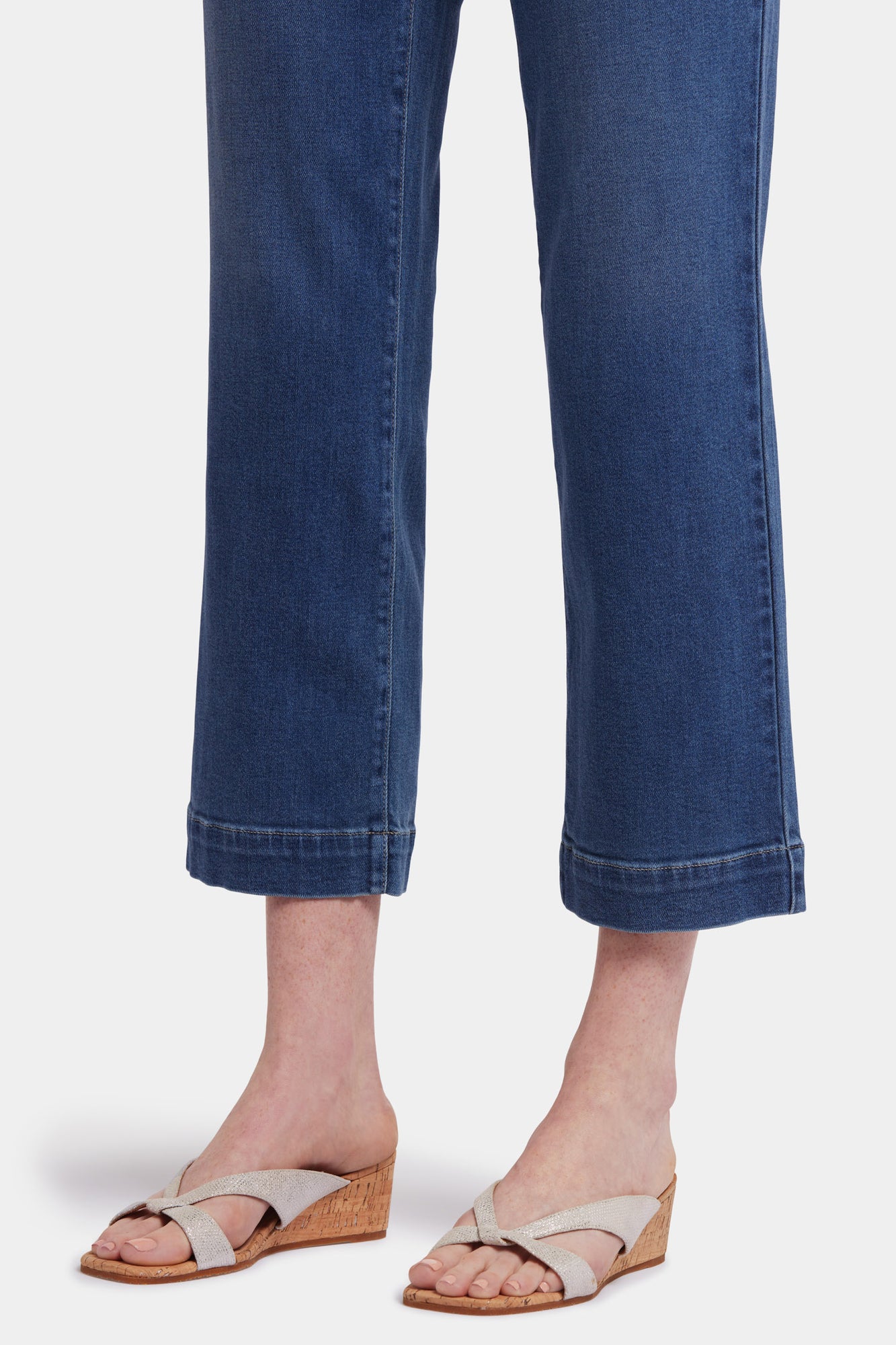 NYDJ Bailey Relaxed Straight Ankle Pull-On Jeans In Soft-Contour Denim™ - Valencia Surf