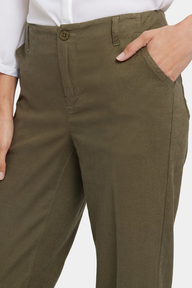 NYDJ Marilyn Straight Pants In Petite In Stretch Linen - Bay Leaf