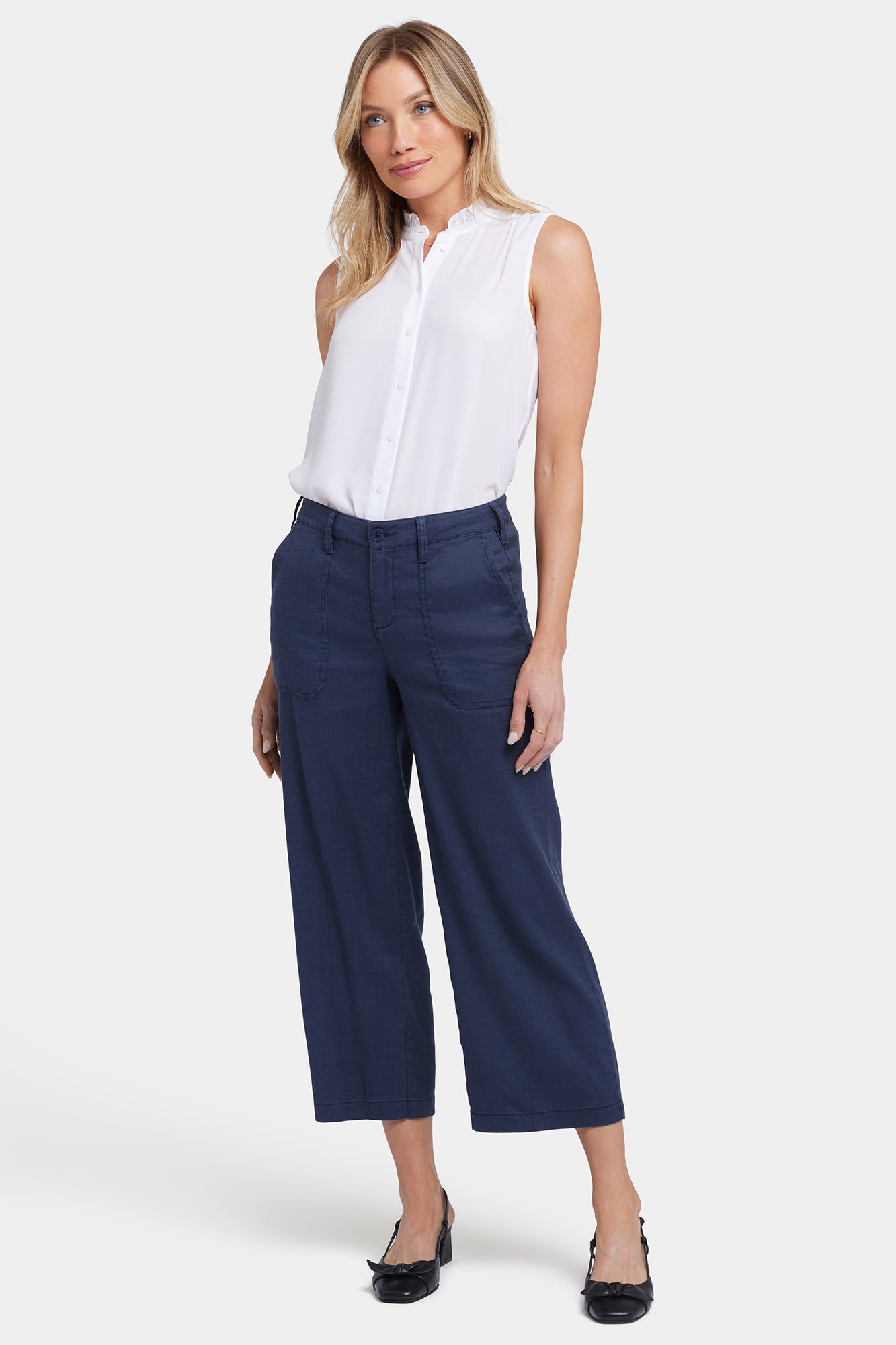 NYDJ Wide Leg Cargo Capri Pants In Petite In Stretch Linen - Oxford Navy