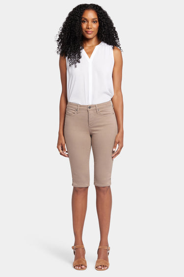 NYDJ Sophie Bike Capri Jeans In Petite With Riveted Side Slits - Saddlewood