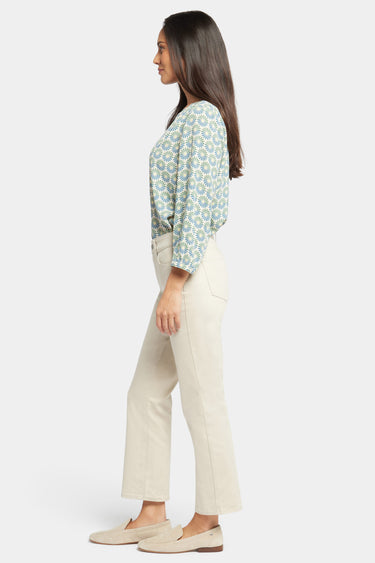 NYDJ Marilyn Straight Ankle Jeans In Petite - Feather