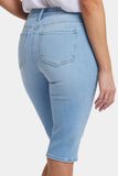 NYDJ Sophie Bike Capri Jeans In Petite With Riveted Side Slits - Canary Beach