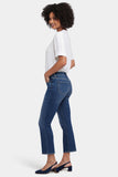 NYDJ Marilyn Straight Ankle Jeans In Petite - Rio Rapids