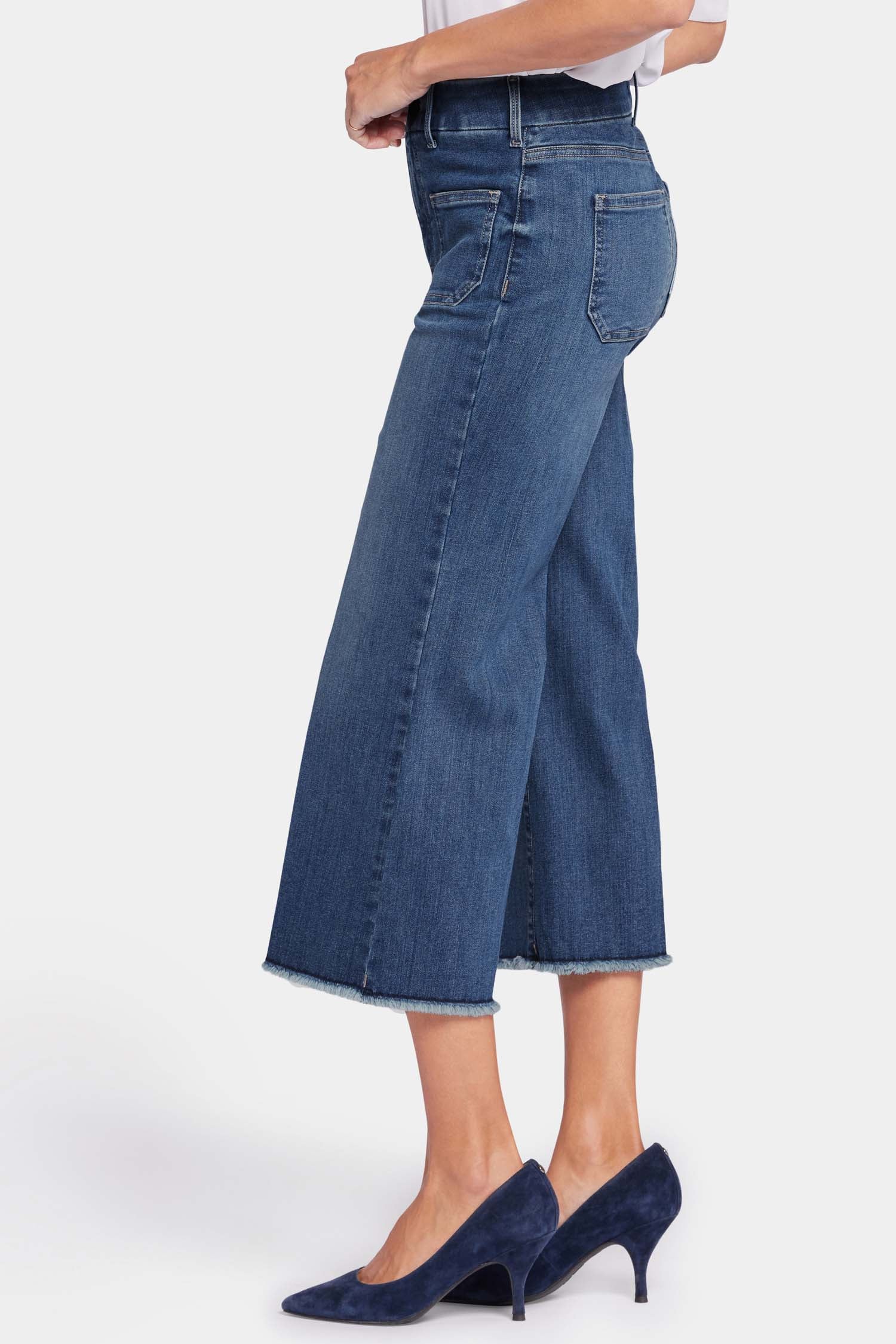 Patchie Wide Leg Capri Jeans In Petite With Frayed Hems - Fanciful Blue