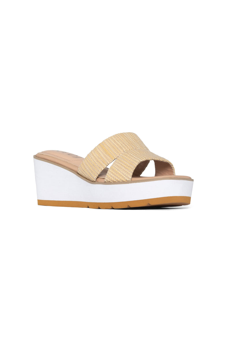 NYDJ Raizy Wedge Sandals In Jute - Ecru