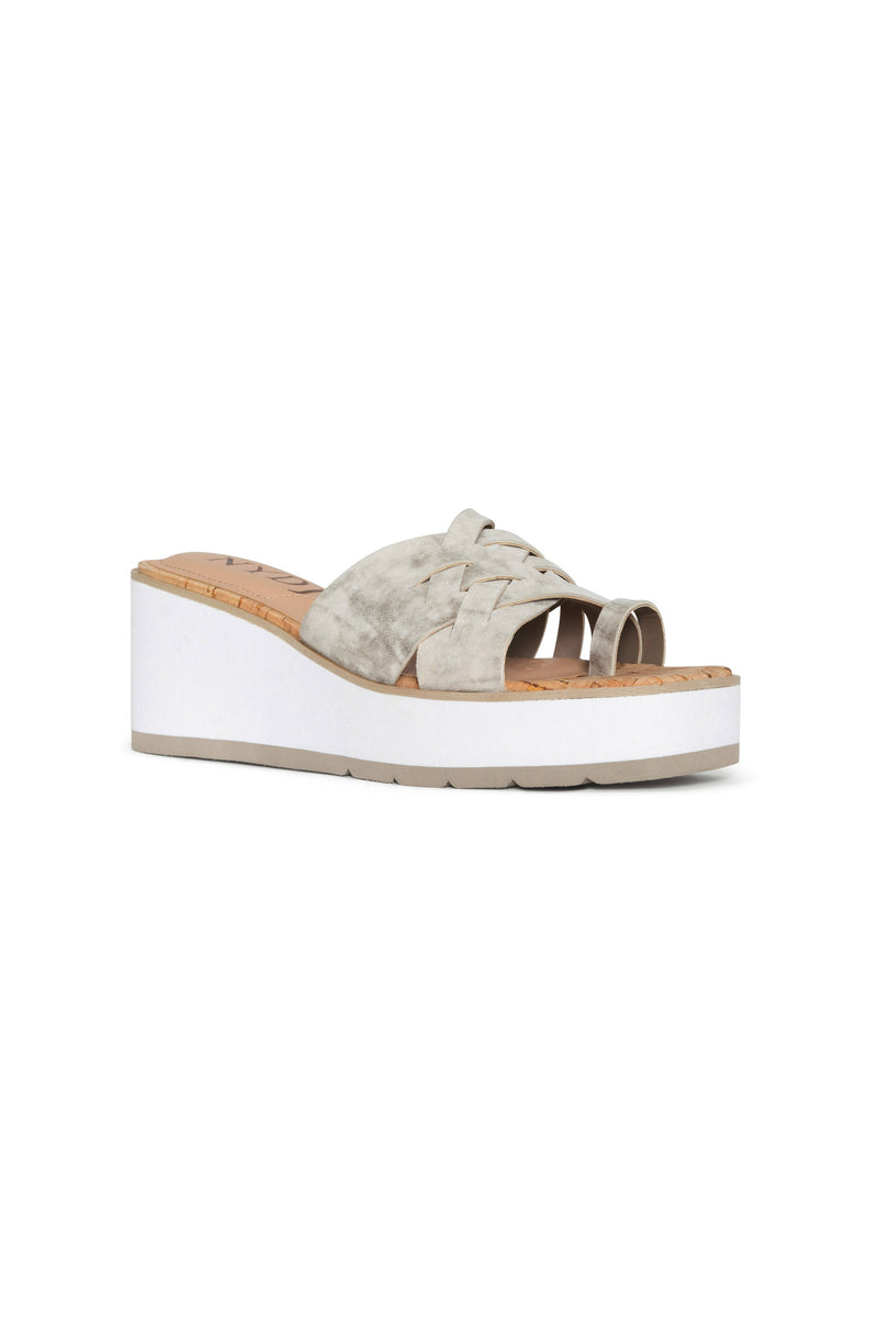 NYDJ Reesie Wedge Sandals In Metallic Suede - Pewter