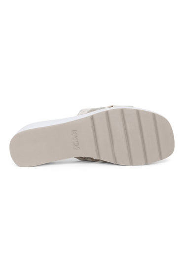 NYDJ Reesie Wedge Sandals In Metallic Suede - Pewter