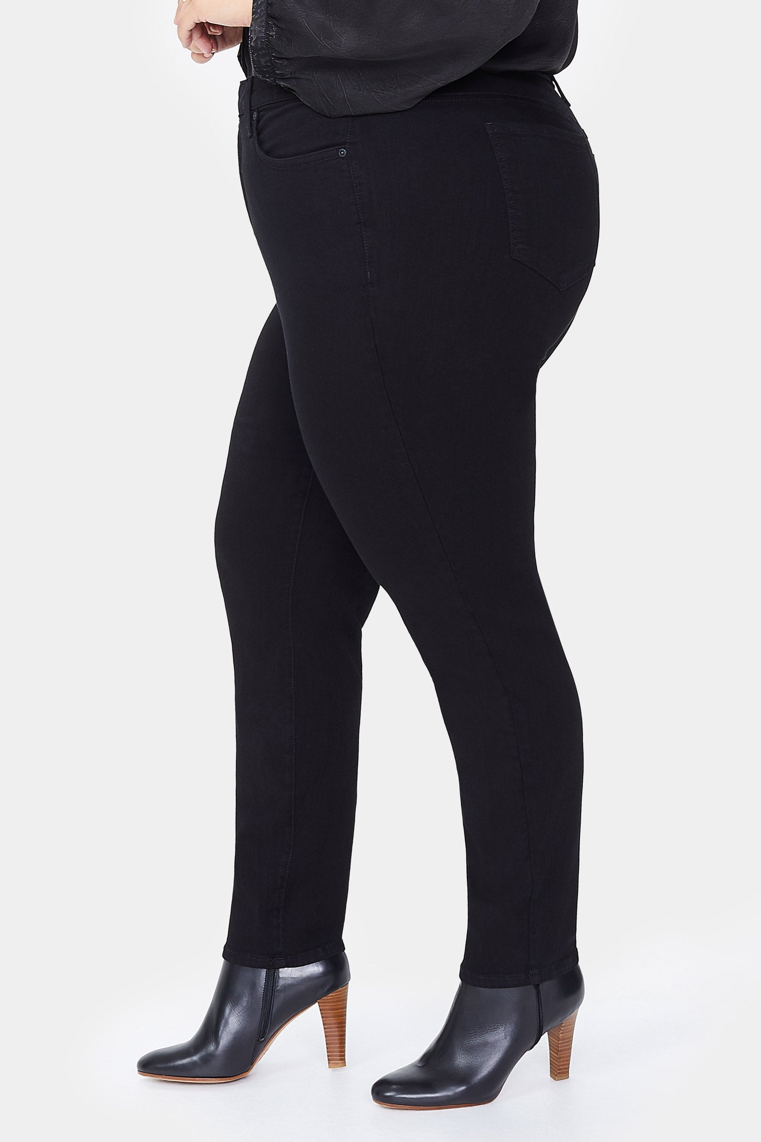 Missing NY Slims 1/250 全3サイズ Slim Bootcut Ankle Jeans In Plus Size In Sure Stretch® Denim