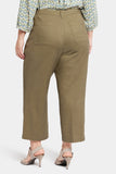 NYDJ Wide Leg Cargo Capri Pants In Plus Size In Stretch Linen - Avocado