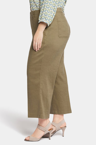 NYDJ Wide Leg Cargo Capri Pants In Plus Size In Stretch Linen - Avocado