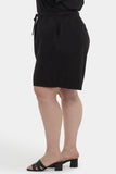 NYDJ Breezy Bermuda Shorts In Plus Size In Stretch Linen - Black