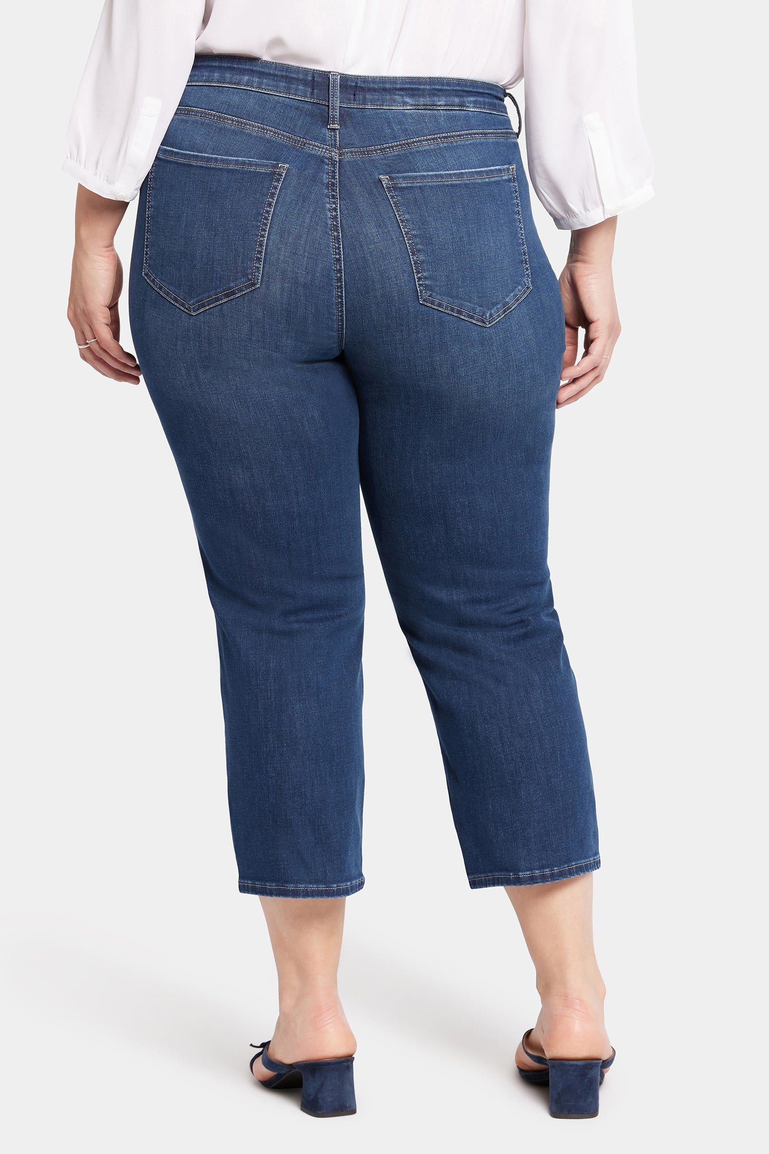 Relaxed Piper Crop Jeans In Plus Size - Sonnet