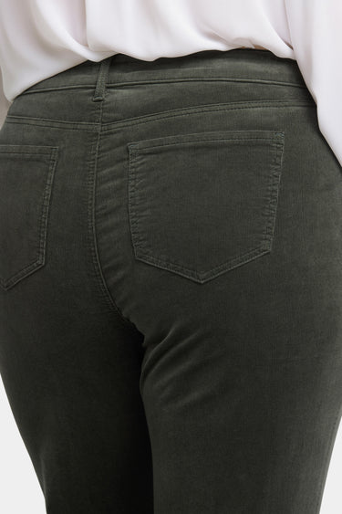 NYDJ Marilyn Straight Pants In Plus Size In Fine Wale Stretch Corduroy - Vine Leaf