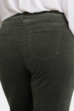 NYDJ Marilyn Straight Pants In Plus Size In Fine Wale Stretch Corduroy - Vine Leaf