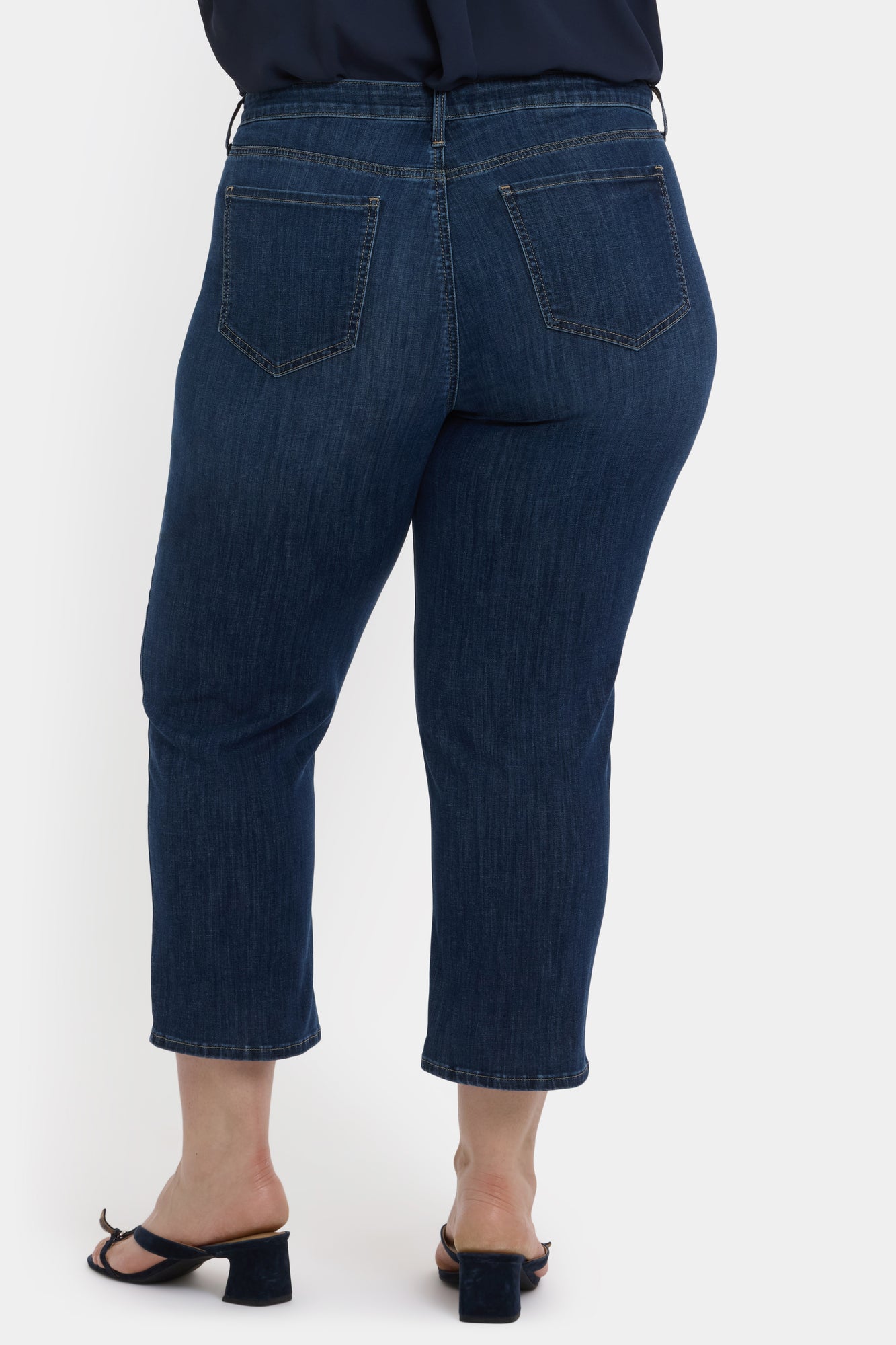 NYDJ Relaxed Piper Crop Jeans In Plus Size - Rio Rapids